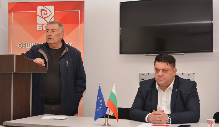 Областният съвет на БСП-Бургас подреди листата с кандидат-депутатите за областта