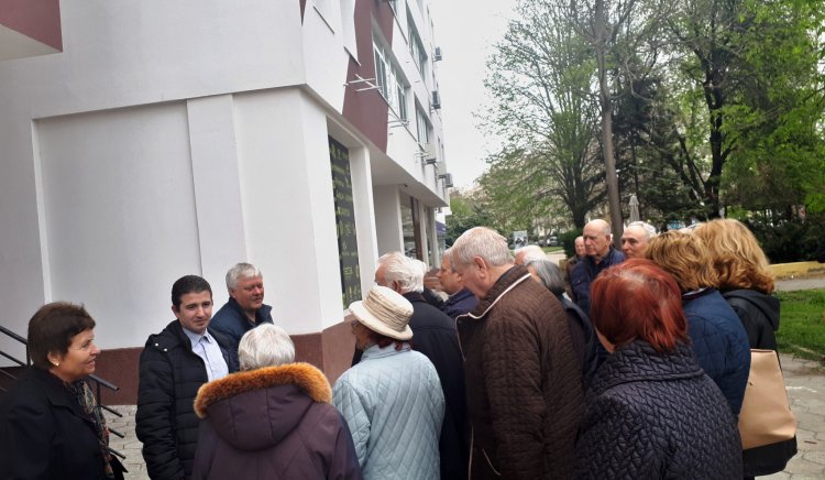 Среща с жители на Лазур и Братя Миладинови проведе БСП - Бургас