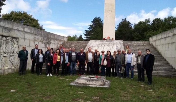 БСП почете паметта на геройски загиналите партизани и ятаци