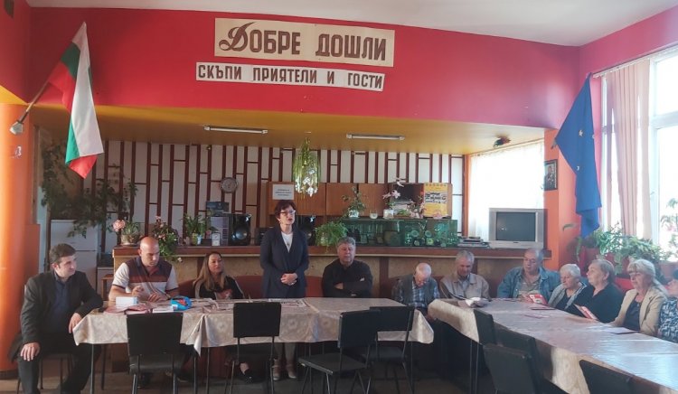 Среща с жители на Равнец проведоха кандидати за депутати от 