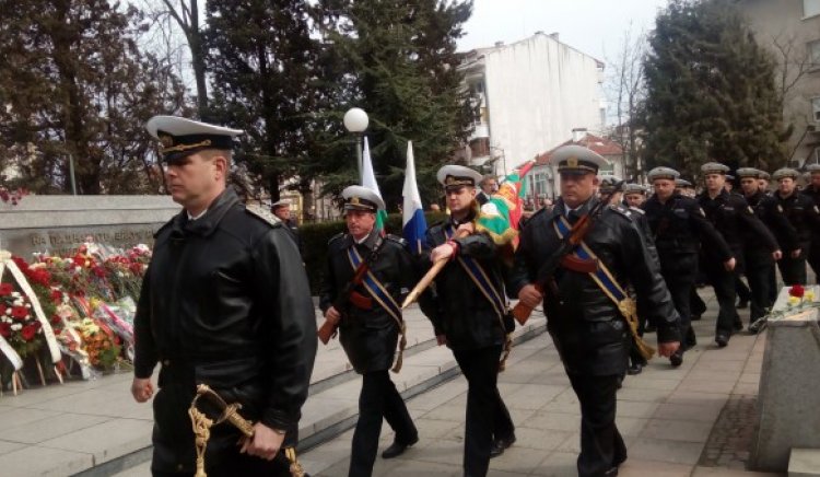 БСП-Бургас се включи в тържествено шествие за 138 години от Освобождението на България 