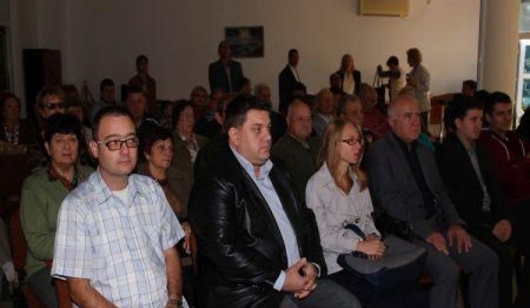 БСП Поморие откри предизборната си кампания с прием на нови членове
