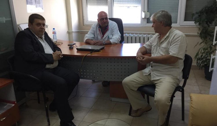 Общинските съветници Евгений Мосинов и Чанко Мирчев обсъдиха работещи идеи с управителя на Бургаския онкологичен център